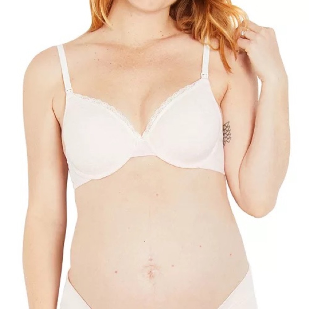 MOTHERHOOD MATERNITY
Full-Coverage Nursing Bra in pink size 36DD